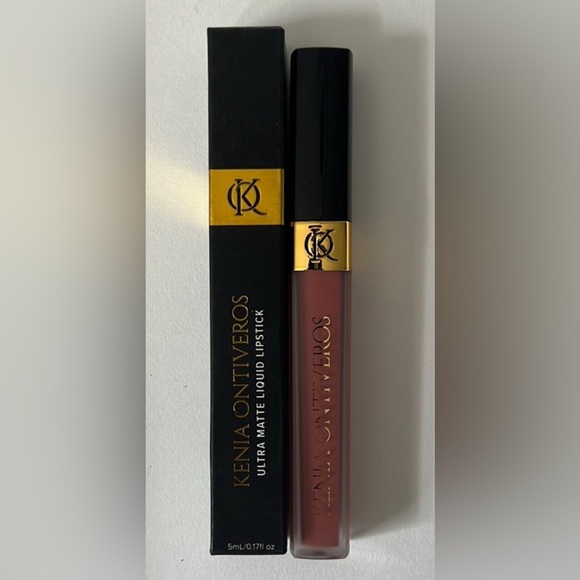 Kenia Ontiveros Ultra Matte Liquid Lipstick in Pink Vibes - Picture 2 of 5